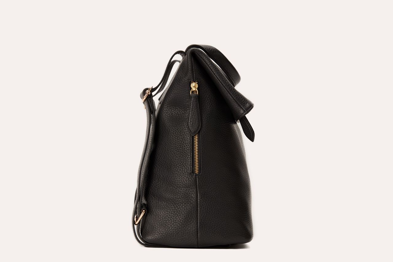 EMILIA™ • Mochila Convertible Piel Genuina Pebble Asas Ajustables | Accesorios de Autor