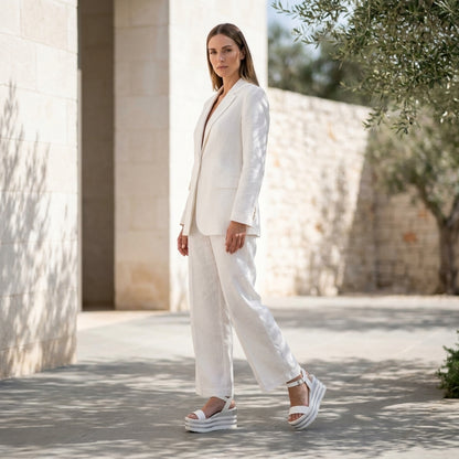 CAMILLA™ • Cuña de Piel Vegana Premium Off-White | Calzado de Autor