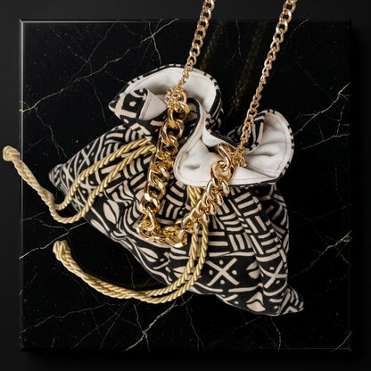 GRAZIA™ • Bolso Artesanal Bogolanés Algodón Pintado a Mano África | Accesorios de Autor