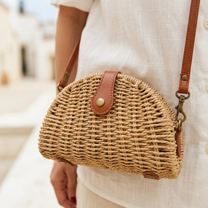 GEMMA™ • Mini Bolso Crossbody Oval Paja Natural Verano | Accesorios de Autor