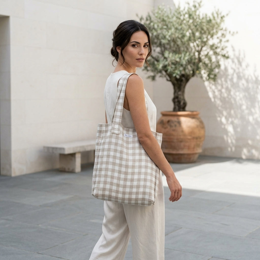 GRAZIELLA™ • Bolsa Weekender de Lino Europeo Cuadros Natural y Blanco | Accesorios de Autor