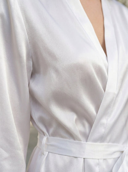 TOMMASINA™ • Kimono de Saten Easy Line | Loungewear Elegante