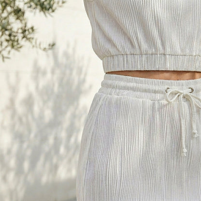 NORINA™ • Conjunto Estampado Ondas | Crop Top y Falda Mini